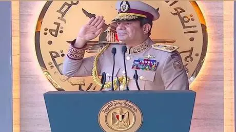 السيسي يتحدث عن جاهزية الجيش المصري لمواجهة أي تهد...
