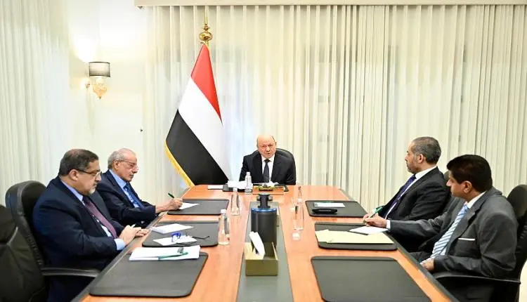 الرئاسي يطلق إجراءات شاملة لمكافحة التهريب وتقويض...