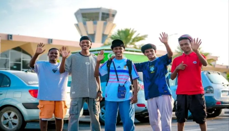 دفعة جديدة من اللاجئين الصوماليين يغادرون اليمن صو...