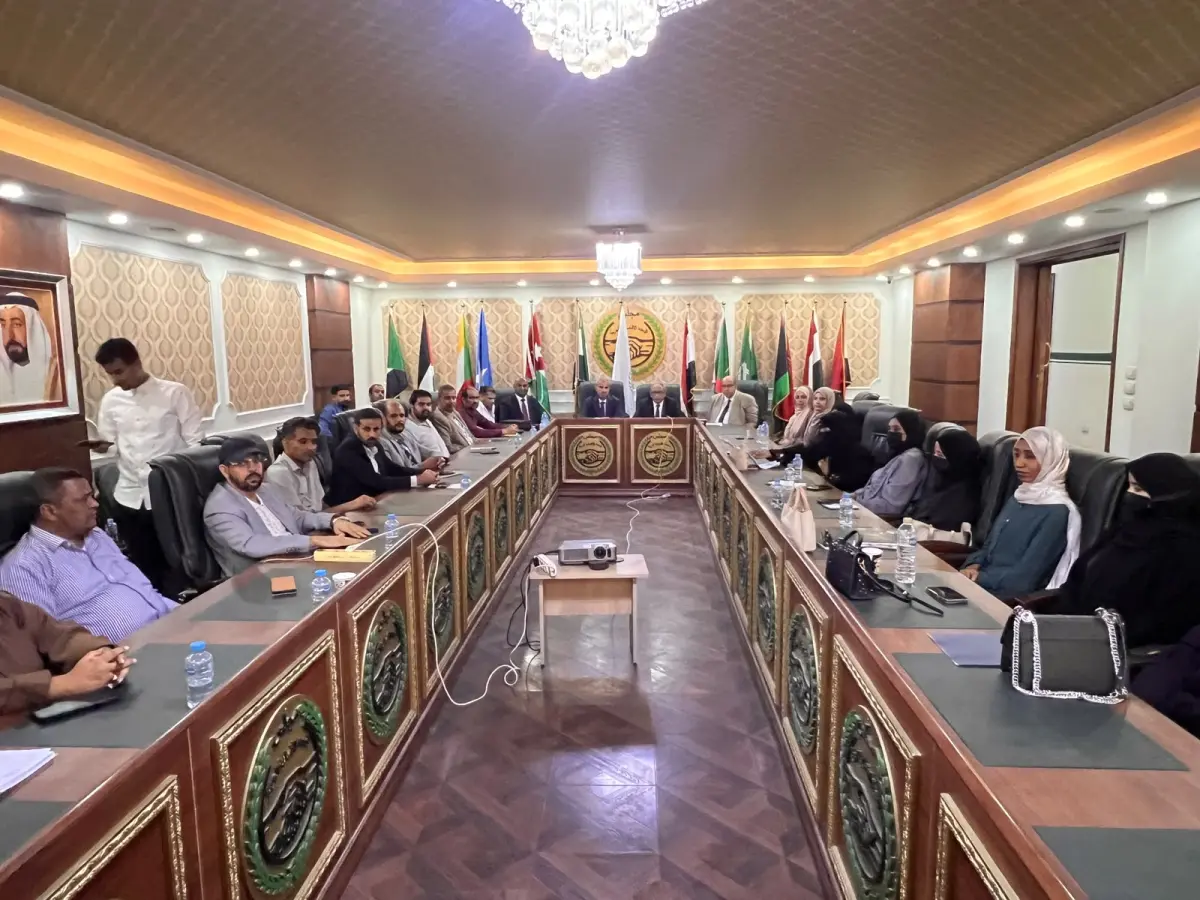 مندوبية اليمن الدائمة بالقاهرة تختتم برنامجًا تدري...