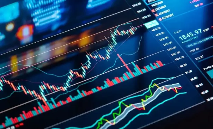 استقرار الأسهم الأوروبية عند الإغلاق بدعم توقعات ا...