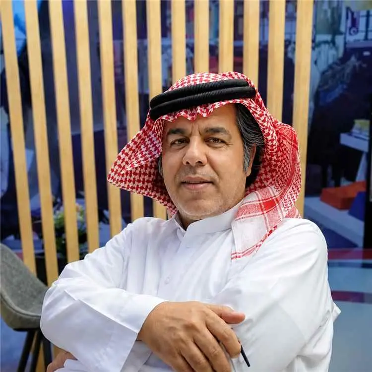 كاتب سعودي يفتح النار على وزير في الحكومة: اليمن ي...
