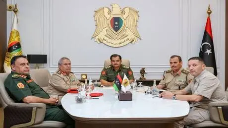تقديم صدام حفتر بصفة عسكرية جديدة