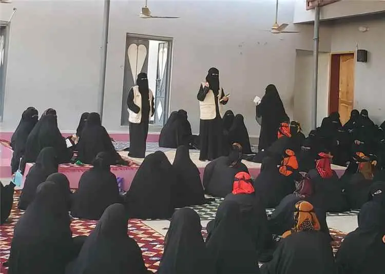 مبادرة ثقافة حياة تنفذ نزولًا توعوياً بمدرسة الاعتصام بمنطقة العيص لمناقشة الوقاية من ارتفاع درجات الحرارة