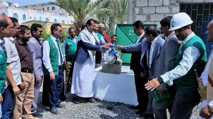 مارب....الوكيل مفتاح يدشن مشروع تحسين خدمات المياه...