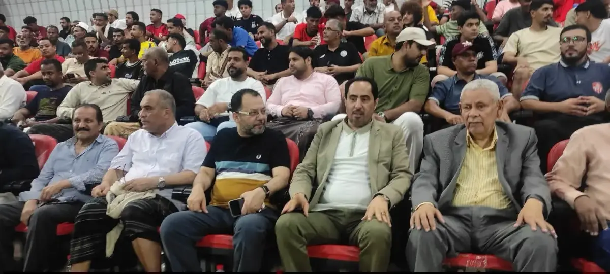 البكري والعبادي والكاف في مقدمة الحضور لمباراة الت...
