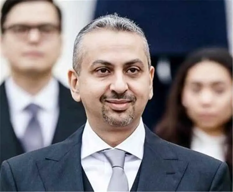 سفير بلادنا في ألمانيا: الدبلوماسية اليمنية تحمي ش...