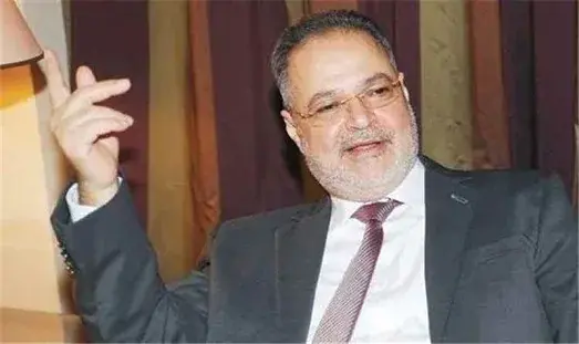 اتهامات لمسؤولين يمنيين بنقل معلومات حساسة لدبلوماسيين أجانب