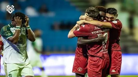 الخلود يفجر مفاجأة من العيار الثقيل في الدوري السع...