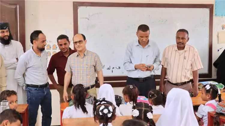 مدير عام دارسعد يدشن العام الدراسي الجديد 2026_2027 في مدارس المديرية