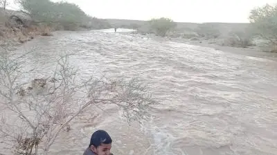 طقس غير مستقر مع أمطار وسيول