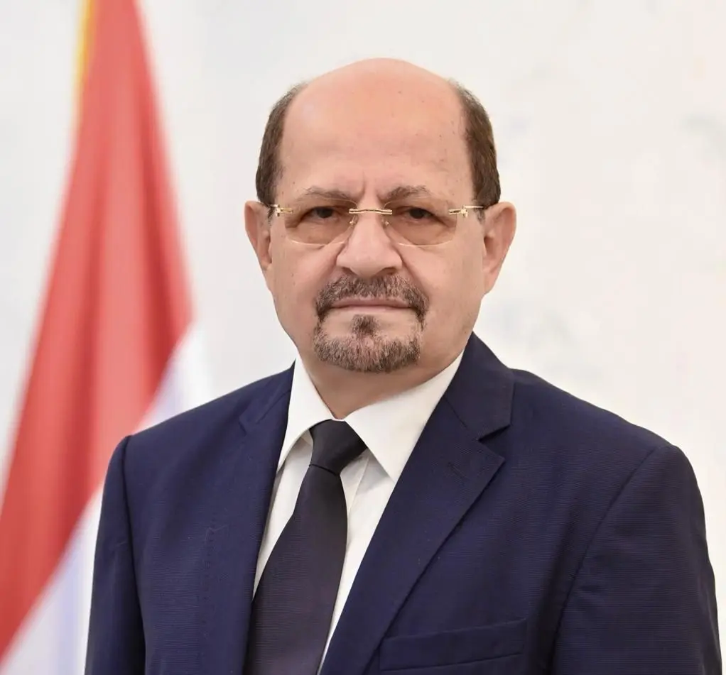رئيس الوزراء يتابع تدشين العام الدراسي الجديد ويطل...