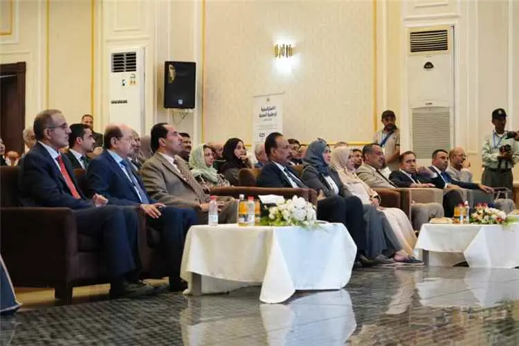 رئيس الوزراء يدشن الاستراتيجية الوطنية للصحة 2026–2030 ويؤكد: بناء نظام صحي قوي مسؤولية وطنية واستثمار في الإنسان