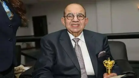 بعد مسيرة فنية حافلة.. وفاة الفنان المصري الكبير م...