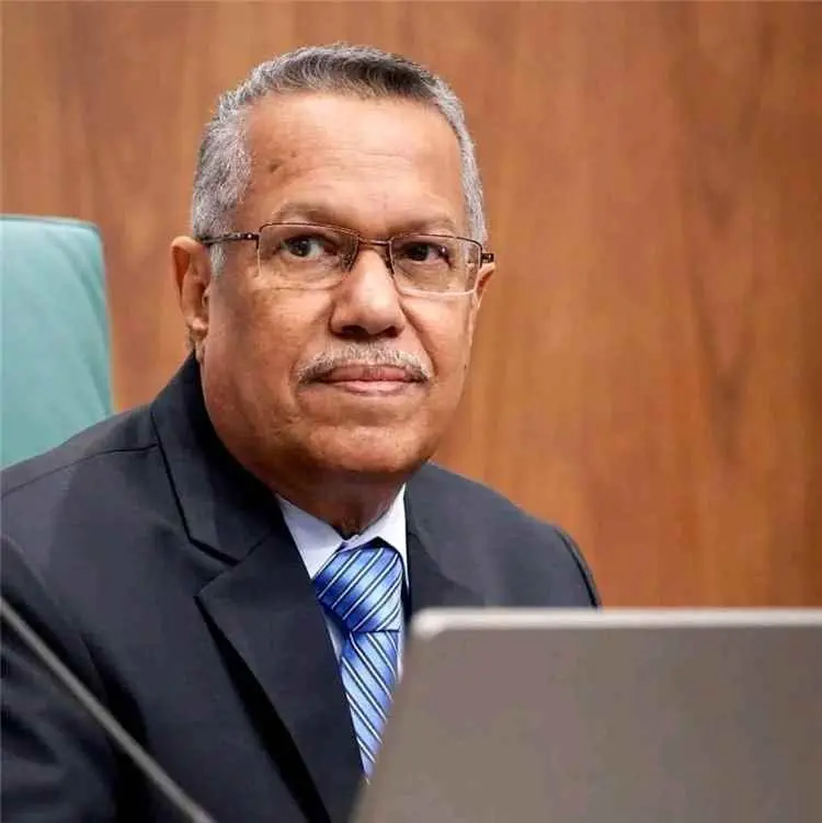 بن دغر: المؤتمر حاضر بقوة في مؤسسات الدولة.. فماذا...