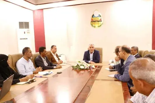 بعد استبعادها من قائمة الأوائل.. اللجنة العليا للإختبارات تعتمد "رؤى" الأولى في المهرة وتعيد امتحان الأحياء لـ386 طالباً في لحج