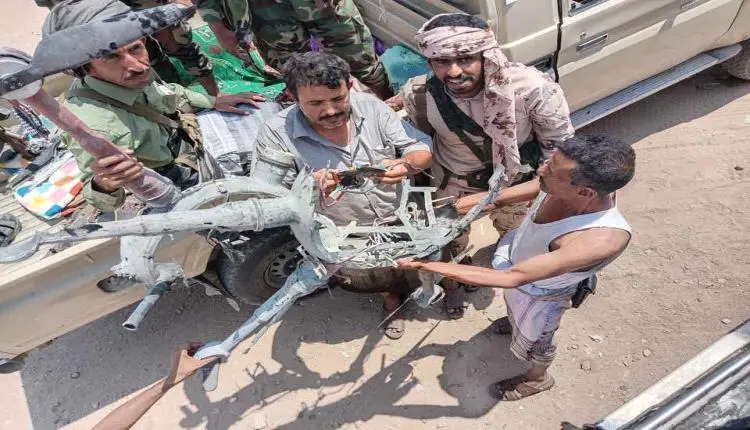 دفاع شبوة يسقط طائرة مسيّرة حوثية  في حريب