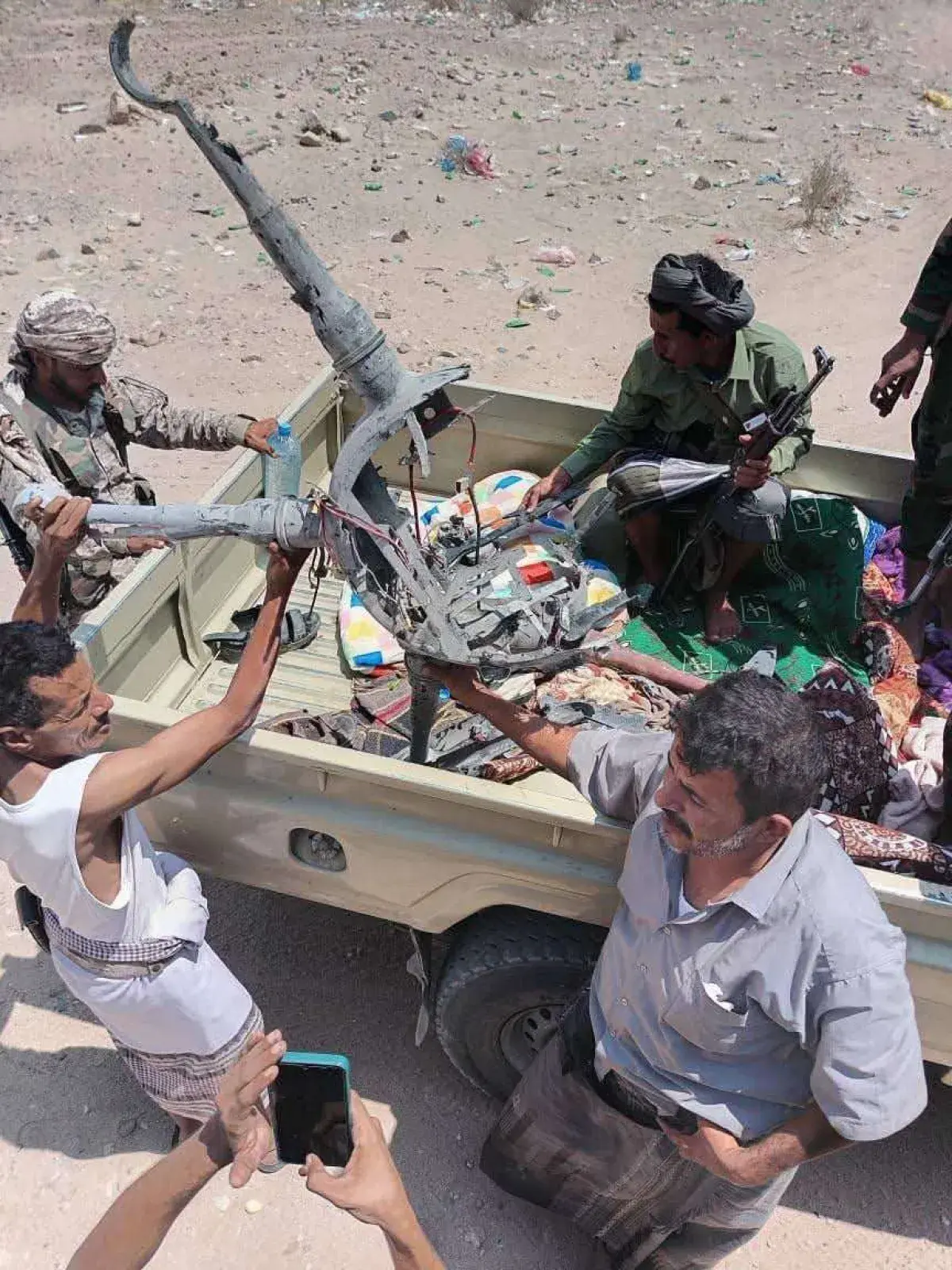 إسقاط طائرة مسيّرة حوثية في شبوة