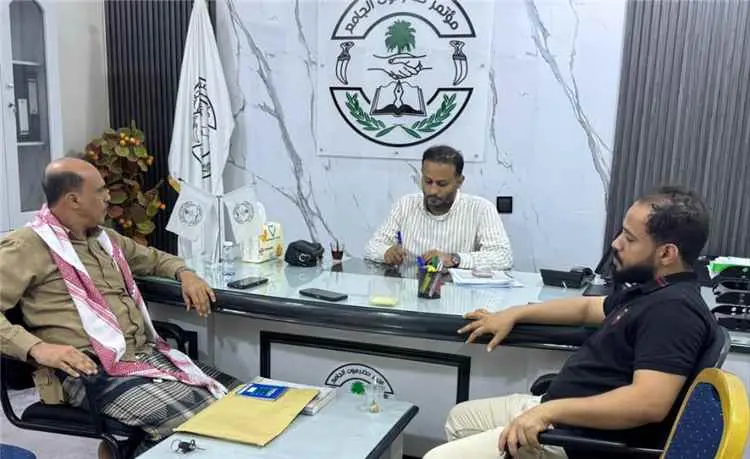 أمين عام مؤتمر حضرموت الجامع يشيد بتفاعل مكتب الهي...