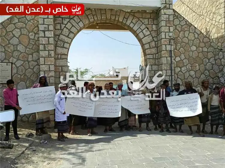 لليوم الثاني.. كوادر القطاع الصحي في أحور تواصل اح...
