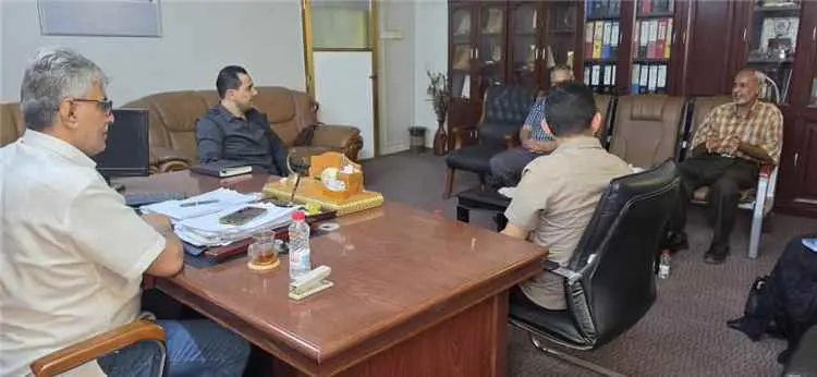 وفد أممي يبحث مع كلية الآداب بجامعة عدن تعزيز قدرا...