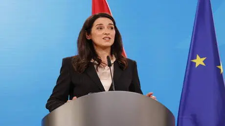 هنغاريا تدعو إلى إقامة "ممر أمني" على الحدود الشرق...