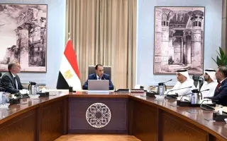 رئيس الوزراء المصري يتابع مع مسؤولي إمارة الفجيرة...
