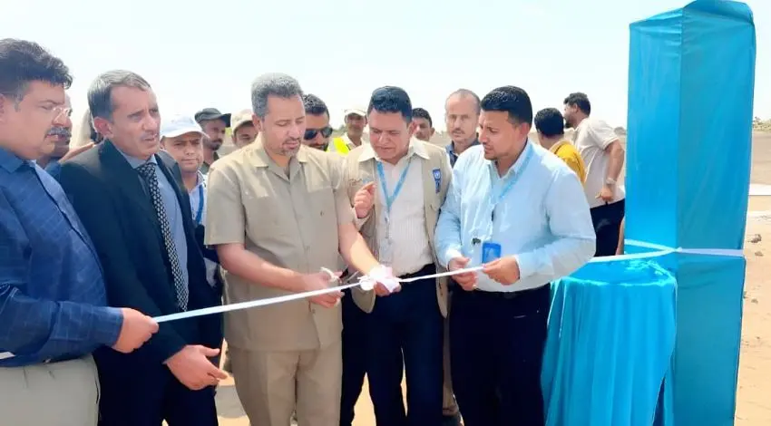 محافظ لحج يتفقد أوضاع تُبن ويفتتح مشروعاً لتأهيل م...
