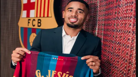 رسميا.. برشلونة يضم جيسوس من أرسنال