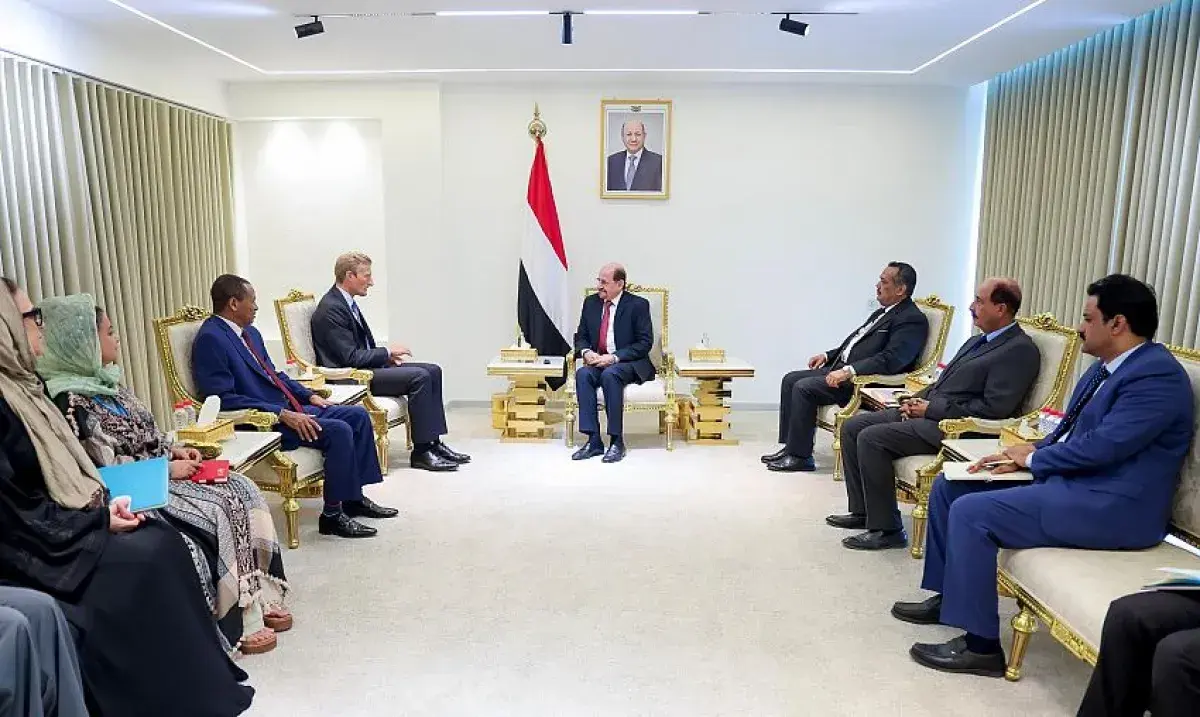 الزنداني: الحوثيون يستغلون المعاناة للضغط والابتزا...