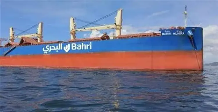 حادث أمني لناقلة سعودية في مضيق هرمز يودي بحياة اث...