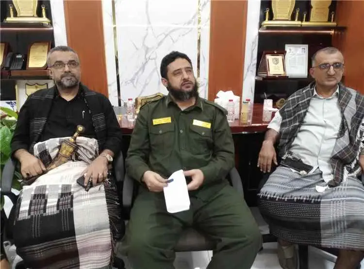 مدير أمن لحج يلتقي مشايخ ووجاهات يافع ويؤكد أهمية...