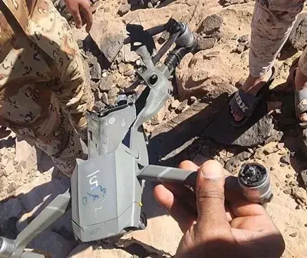 إسقاط طائرة مسيّرة للحوثيين مزودة بالألياف الضوئية في تعز