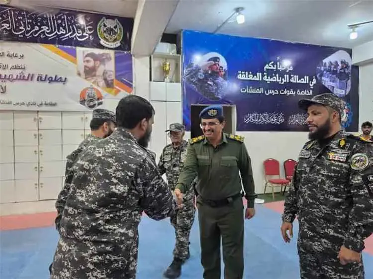 التوجيه المعنوي بوزارة الداخلية ينفذ برنامجاً توجي...