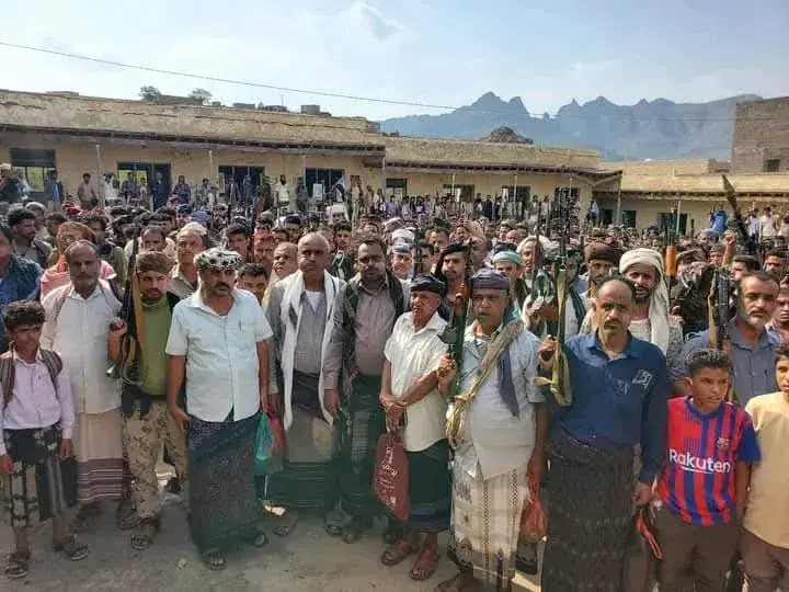 الضالع.. أبناء الأزارق يطالبون بسرعة حسم قضايا قتل ويحمّلون الجهات المعنية مسؤولية أي تداعيات