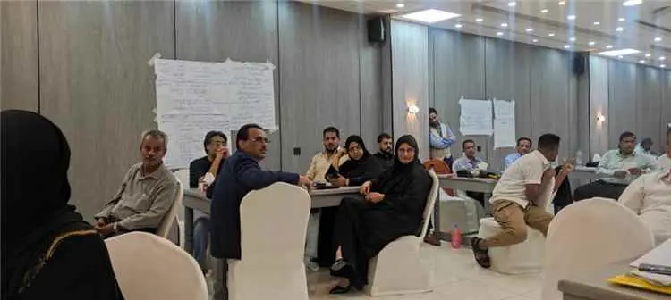 في يومها الثالث.. ورشة العدالة الانتقالية في اليمن تناقش حماية العقارات، ومصير المعتقلين، وإعادة هيكلة الجيش، وسرديات الذاكرة الوطنية