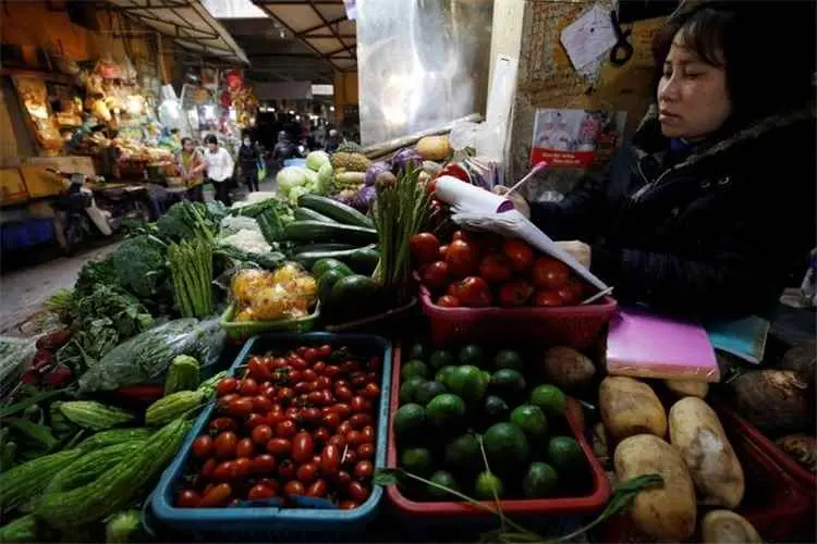 بسبب الحروب والطقس.. أسعار الغذاء العالمية تقفز لأ...