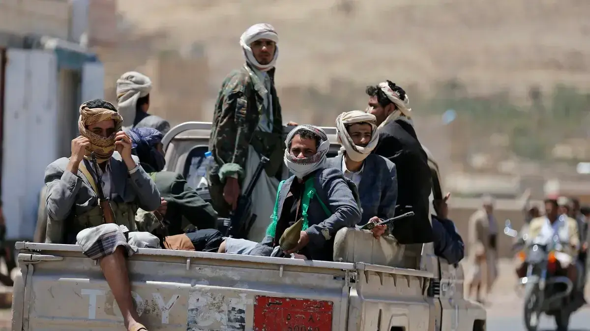 الحوثيون يفضلون علاج قياداتهم في صنعاء ويهملون جرح...