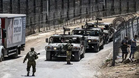 الجيش الإسرائيلي: مصادرة وتدمير معدات لتصنيع الأسل...