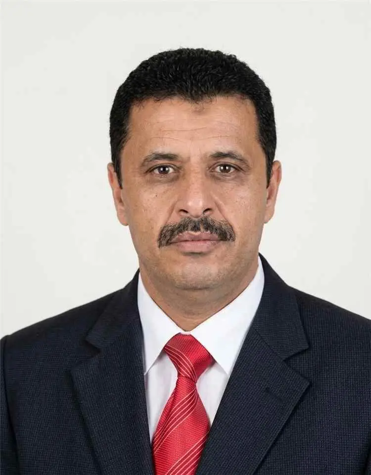 قيادي مؤتمري: تعز قلعة الجمهورية والحوثي ورّط نفسه...