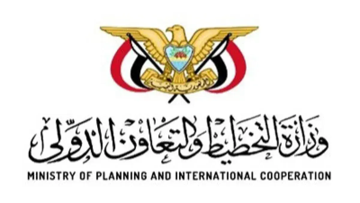 تصعيد الحوثيين يزيد النزوح في تعز والحديدة.. دعوات...