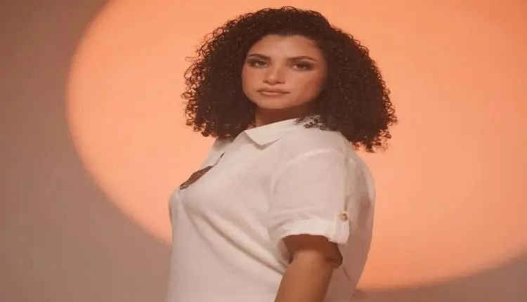 نسمة محجوب تتحدث عن كواليس تدريب منى زكي على أغاني...