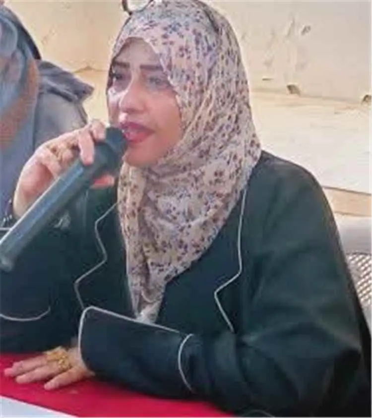 رئيسة الاتحاد العام لنقابات عمال العاصمة عدن ميرفت...