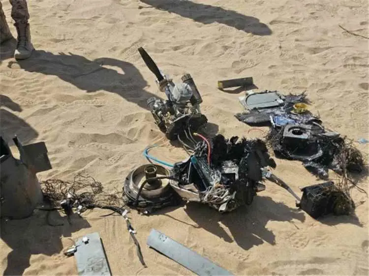 القوات الحكومية تعلن إسقاط مسيرات حوثية في الجوف و...