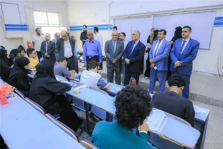 بدء امتحانات السنة التحضيرية بكلية الطب والعلوم ال...