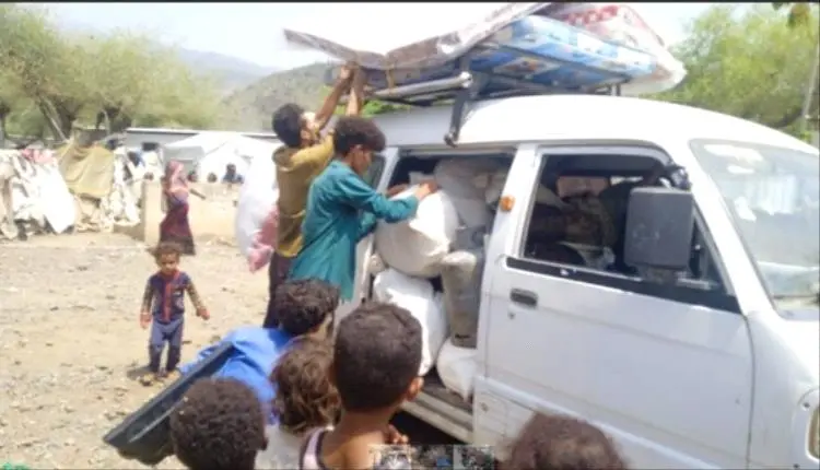 إرهاب الحوثي يجبر نحو 1,400 أسرة على النزوح في تعز...