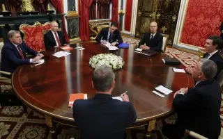 مباحثات أميركية روسية في الكرملين حول مقترحات تسوي...
