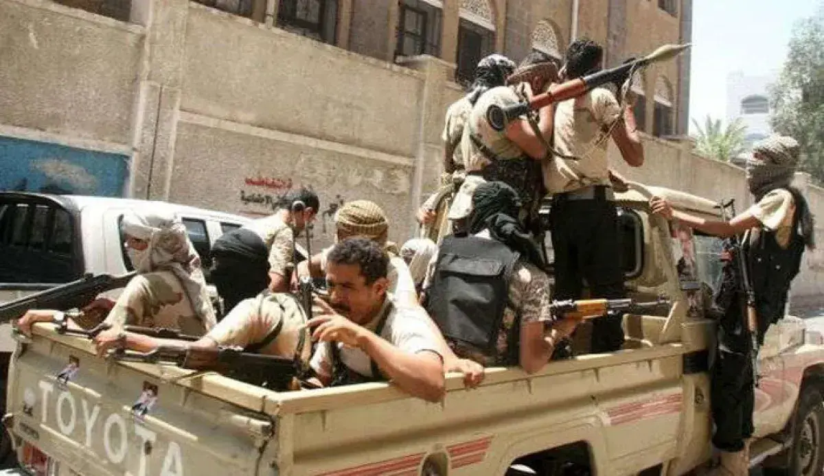 الحوثيون ينفذون تصفيات جسدية لمواطنين في مناطق سيط...