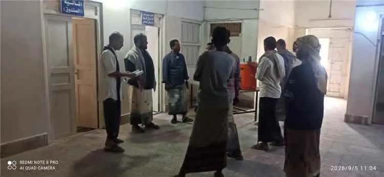 مدير عام الديس الشرقية يلتقي الفريق الفني لاستكمال...