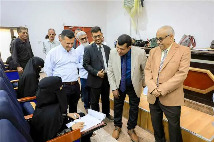 لليوم الثاني.. تواصل امتحانات المفاضلة بكلية طب ال...